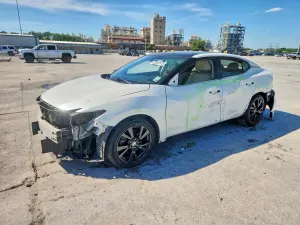 Nissan Maxima 3.5L 6 2016