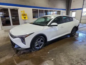 Kia K4 2.0L 4 2026