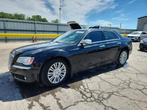 Chrysler 300C 5.7L 8 2013