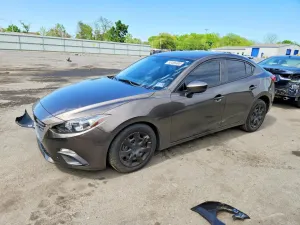 Mazda 3 2.0L 4 2015