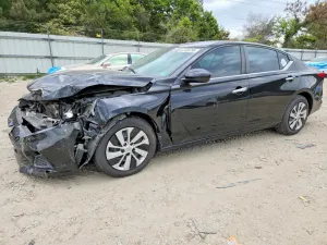 Nissan Altima 2.5L 4 2019