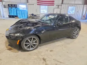 Mazda MX-5 (Miata) 2.0L 4 2021