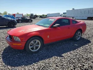 Ford Mustang 4.0L 6 2005
