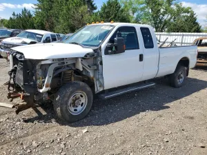 Ford F-250 6.2L 8 2014