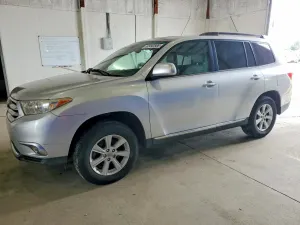 Toyota Highlander 3.5L 6 2011