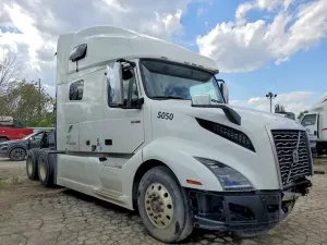 Volvo VNL 12.8L 6 2020