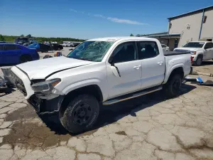 Toyota Tacoma 2.7L 4 2016