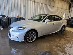 Lexus IS 2.5L 6 2015