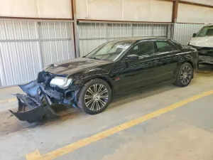 Chrysler 300 5.7L 8 2013