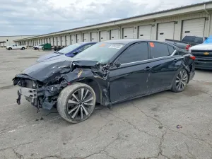 Nissan Altima 2.5L 4 2020