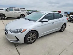 Hyundai Elantra 2.0L 4 2017