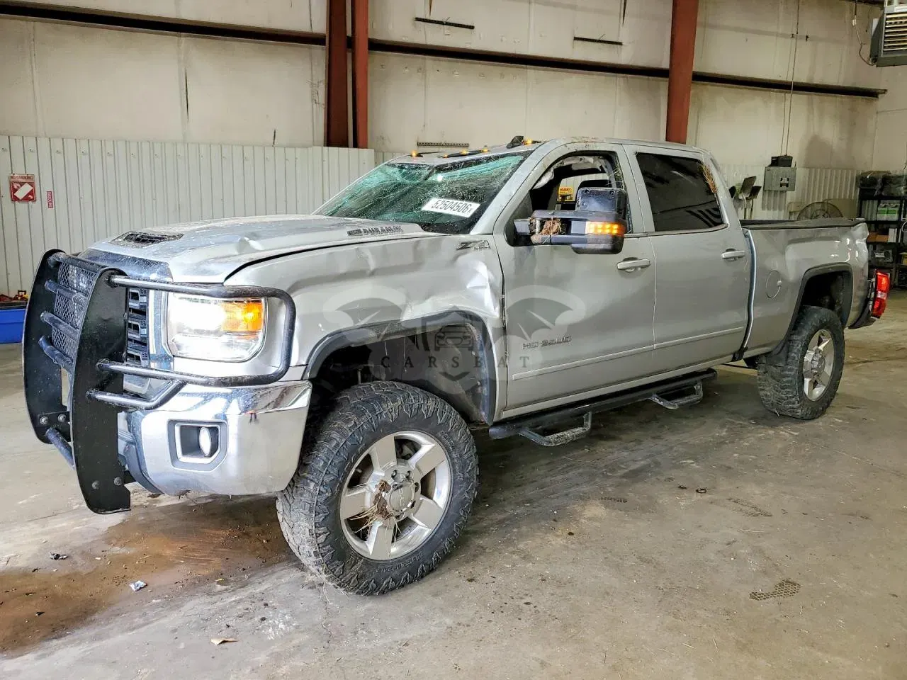 GMC Sierra 6.6L 8 2018