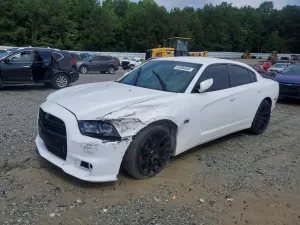 Dodge Charger 5.7L 8 2014