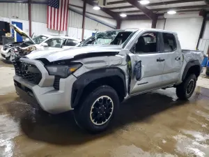 Toyota Tacoma 2.4L 4 2025