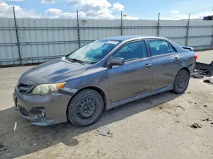 Toyota Corolla 1.8L 4 2013