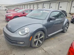Volkswagen Beetle 2.0L 4 2012