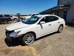 Nissan Maxima 3.5L 6 2012