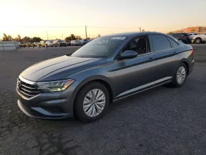 Volkswagen Jetta 1.4L 4 2020