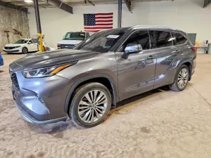 Toyota Highlander 3.5L 6 2021
