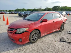 Toyota Corolla 1.8L 4 2012
