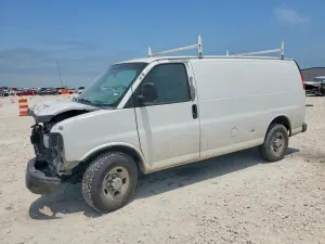 Chevrolet Express 4.8L 8 2011