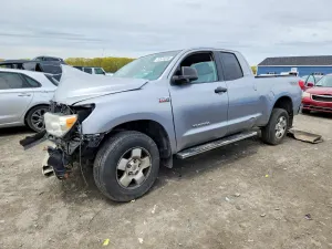 Toyota Tundra 5.7L 8 2010
