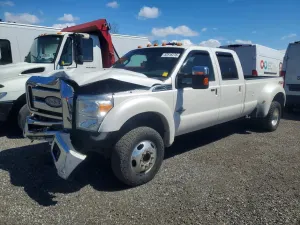 Ford F-450 6.7L 8 2012