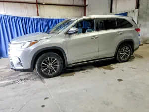 Toyota Highlander 3.5L 6 2018