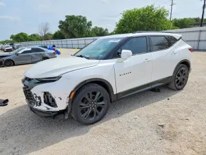 Chevrolet Blazer 3.6L 6 2021