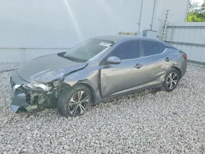 Nissan Sentra 2.0L 4 2023