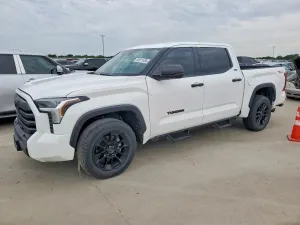 Toyota Tundra 3.4L 6 2023