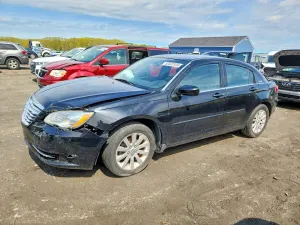 Chrysler 200 2.4L 4 2013