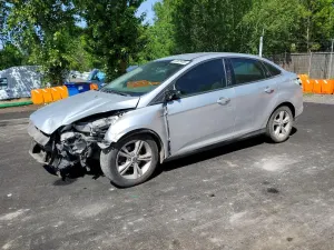 Ford Focus 2.0L 4 2013