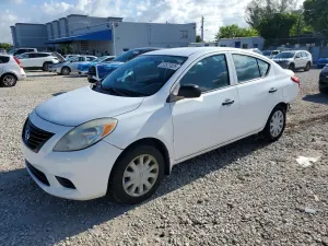 Nissan Versa 1.6L 4 2014