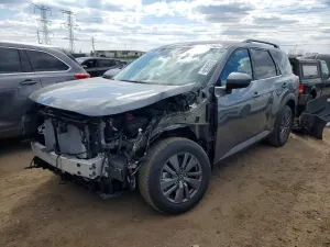 Nissan Pathfinder 3.5L 6 2025