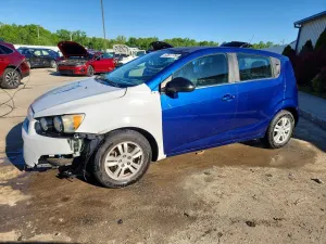 Chevrolet Aveo (Sonic) 1.4L 4 2013