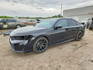 Honda Civic 2.0L 4 2025