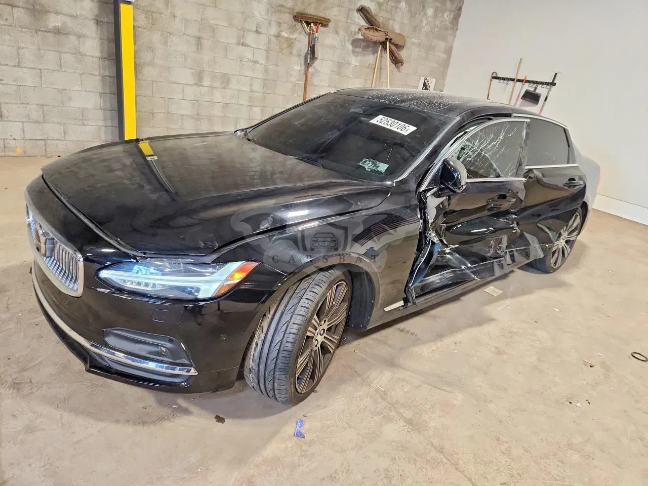 Volvo S90 2.0L 4 2023