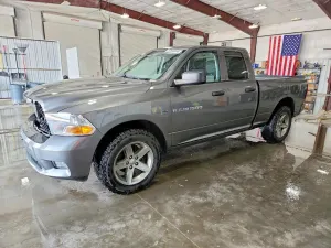 Dodge RAM 5.7L 8 2012