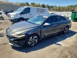 Hyundai Elantra 2.0L 4 2025