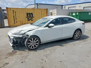 Mazda 3 2.5L 4 2019