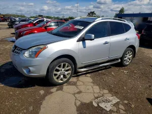 Nissan Rogue 2.5L 4 2013