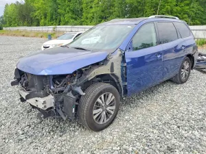 Nissan Pathfinder 3.5L 6 2020