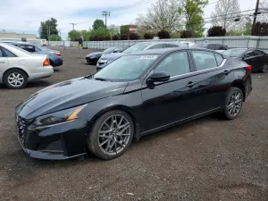 Nissan Altima 2.0L 4 2024
