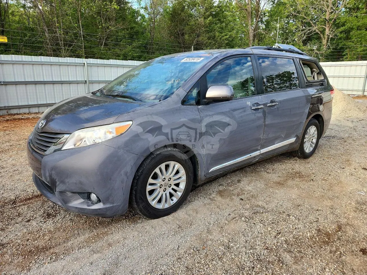 Toyota Sienna 3.5L 6 2014