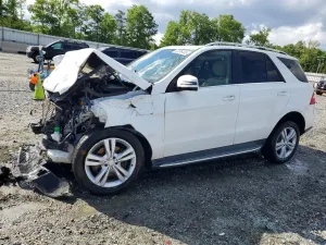 Mercedes-Benz ML 2.1L 4 2015