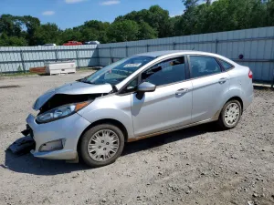 Ford Fiesta 1.6L 4 2014