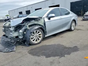 Toyota Camry 2.5L 4 2023