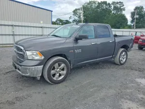 RAM 1500 5.7L 8 2016