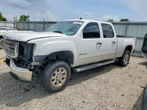 GMC Sierra 6.6L 8 2011